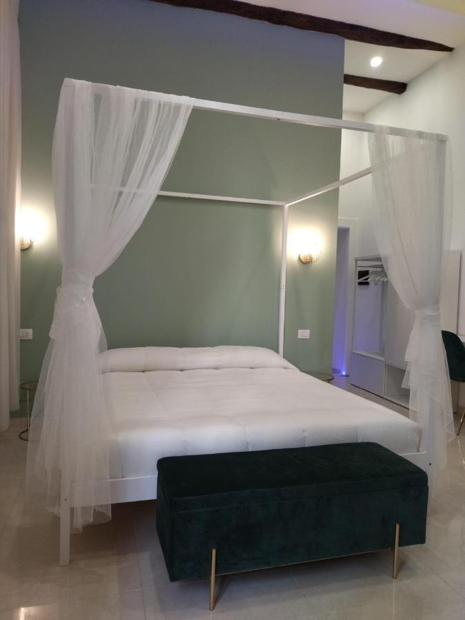 Bed & Breakfast Relais Torre Gloria *